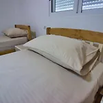 Frühstückspension Shametaj Saraqinishte