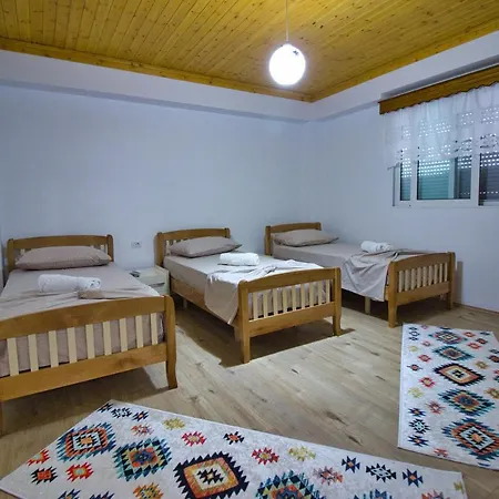 Shametaj Oda ve Kahvaltı Saraqinishte