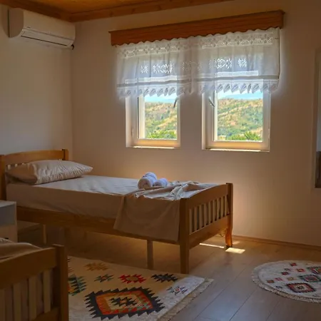 Bed and Breakfast Shametaj Saraqinishte