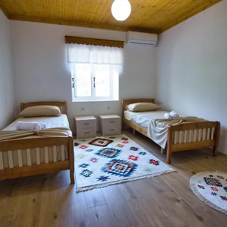 Shametaj * Gjirokaster