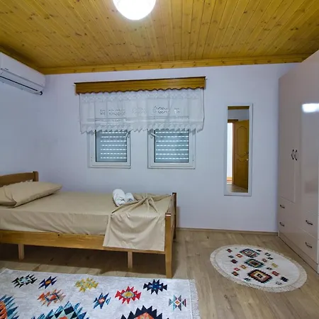 Bed & Breakfast Shametaj *