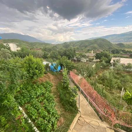 Shametaj Bed & Breakfast *